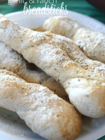 Homemade Garlic and Ranch Breadsticks