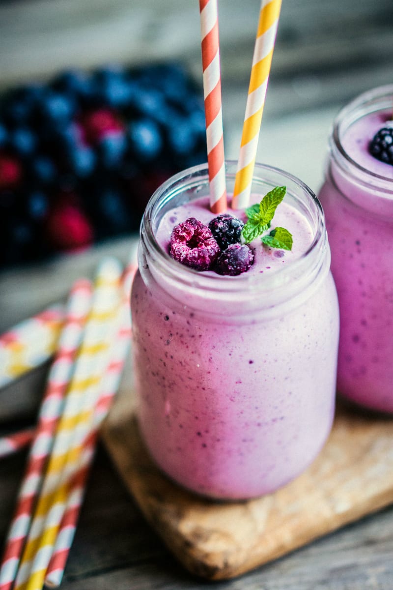 Lavender Blueberry and Raspberry Smoothie with Essential Oils