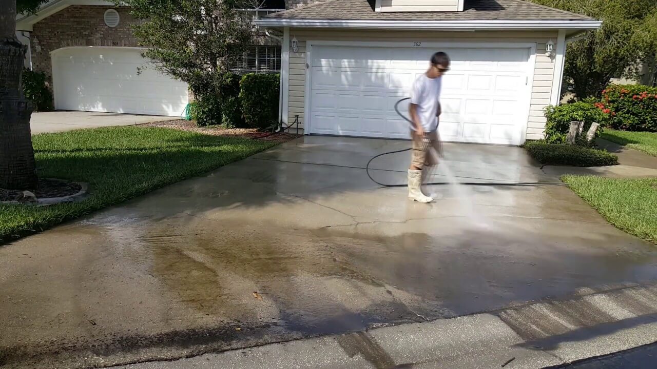 Power Washing Porn: How to Make Your Driveway or Patio Look Brand New