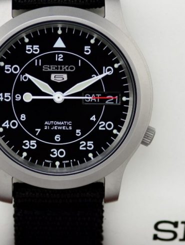 SNK809 watch
